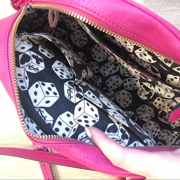 Juicy Couture Pink Crossbody - Picture 3 of 3